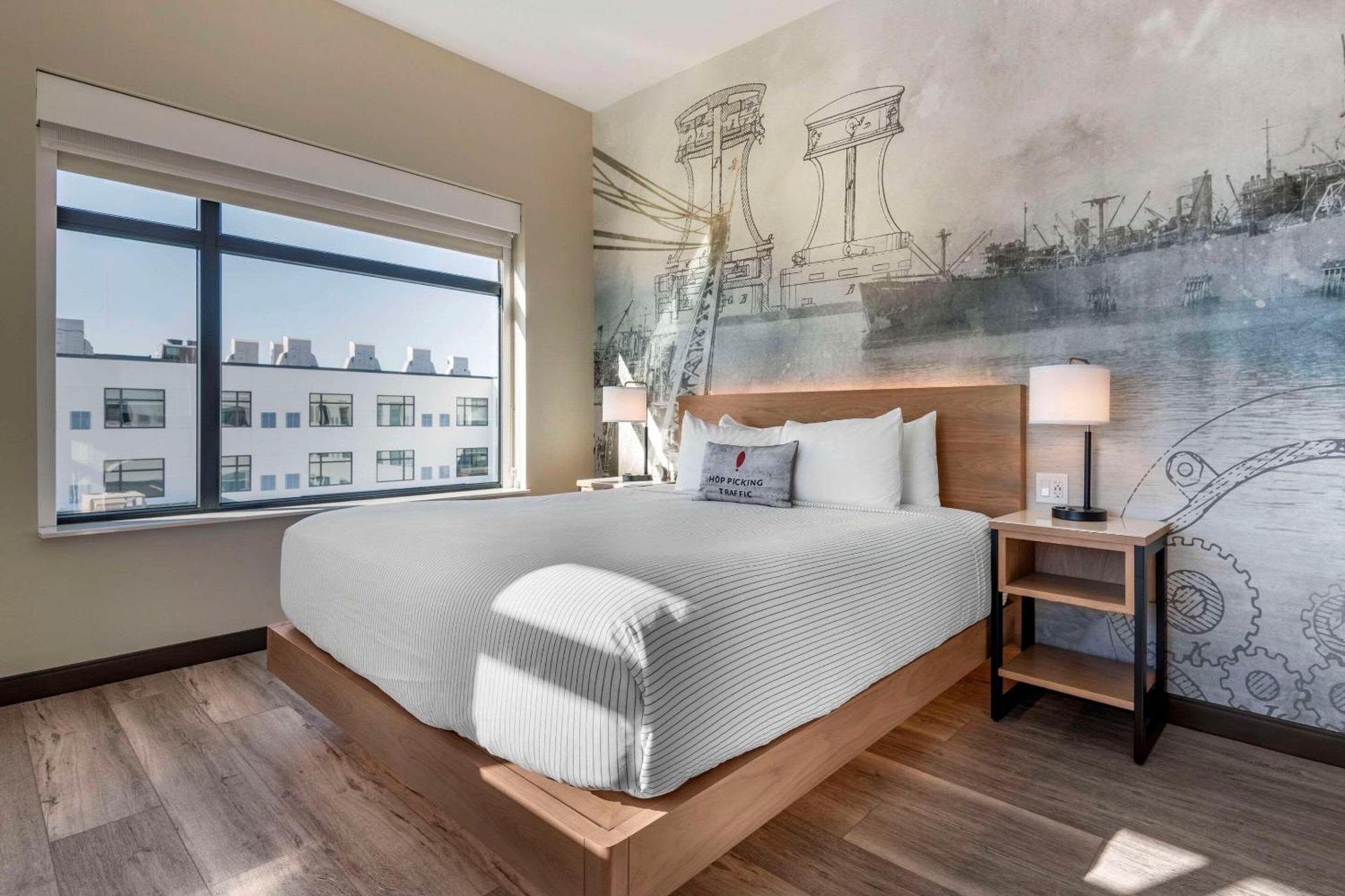 Cambria Hotel Portland Downtown Old Port Экстерьер фото